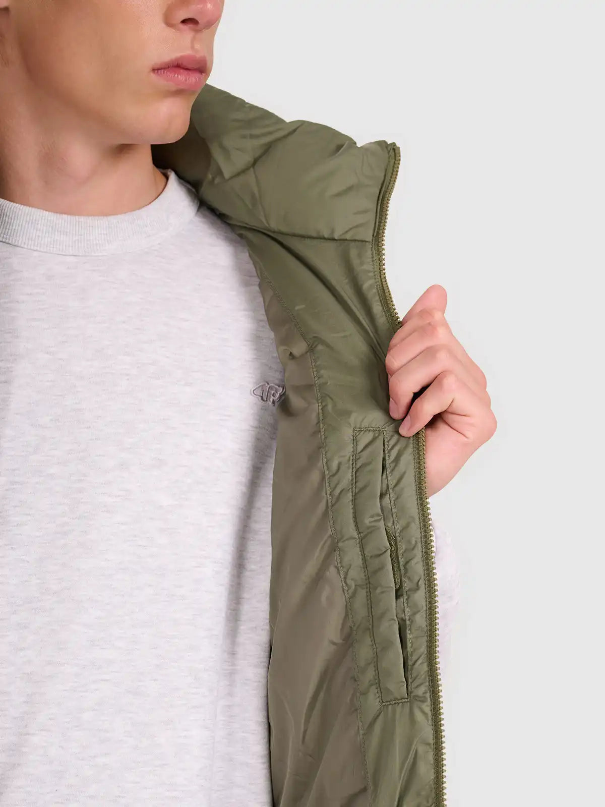 Vestă pentru bărbați  4F M295 4FRAW25TVJAM295 khaki