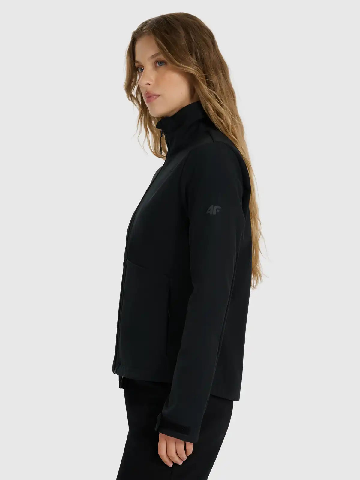 Jacheta rezistentă la vânt pentru femei  4F  F394 4FWAW25TSOFF394 deep black
