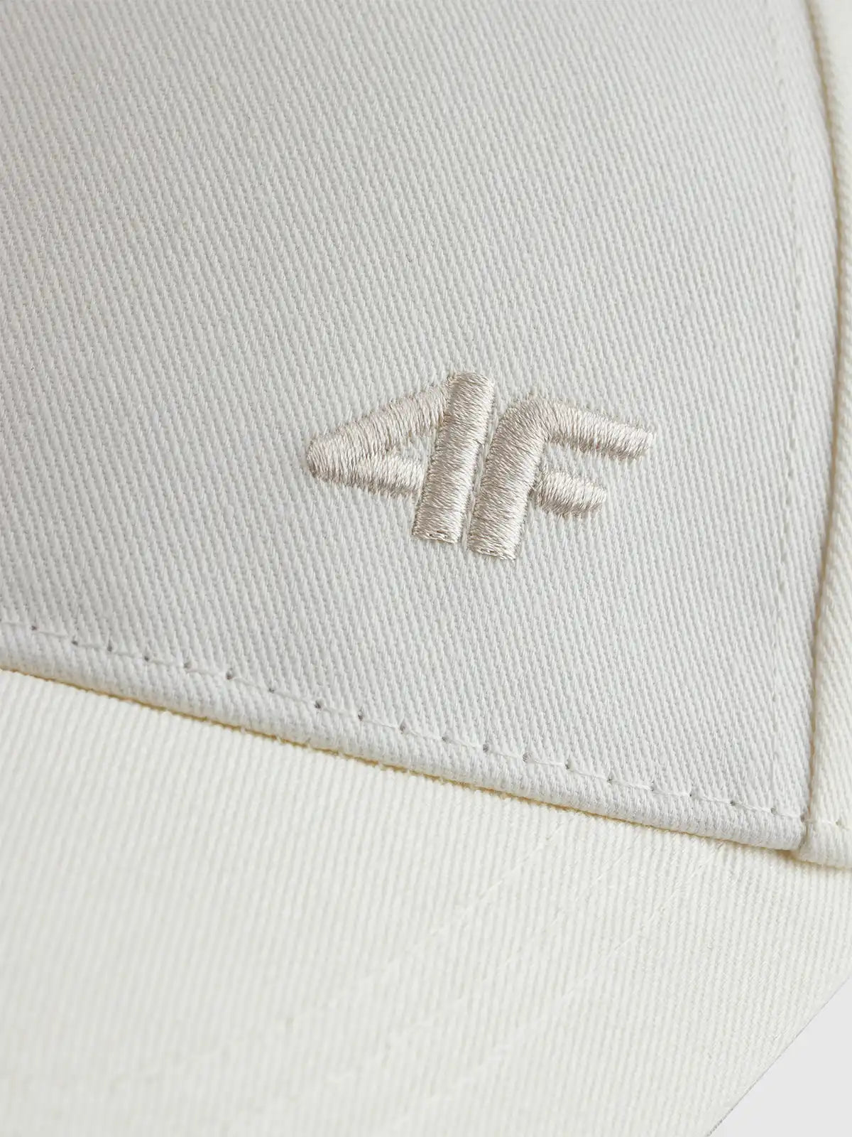 Кепка 4F U552 4FWSS26ACABU552 off white