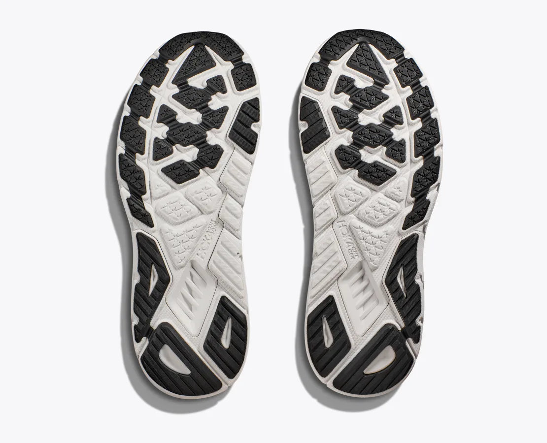 Кроссовки мужские для бега Hoka Arahi 7 1147850-BDBSW blanc de blanc/steel wool
