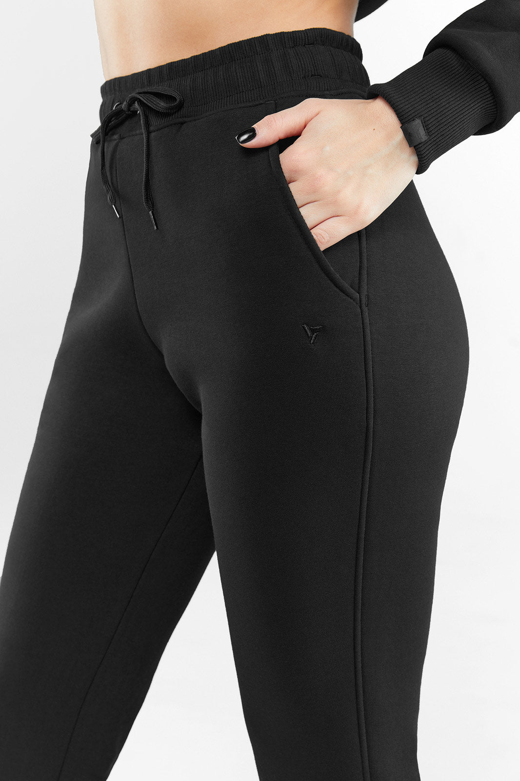 Женские джоггеры AimoSport bumbac/fleece PF002-2 black