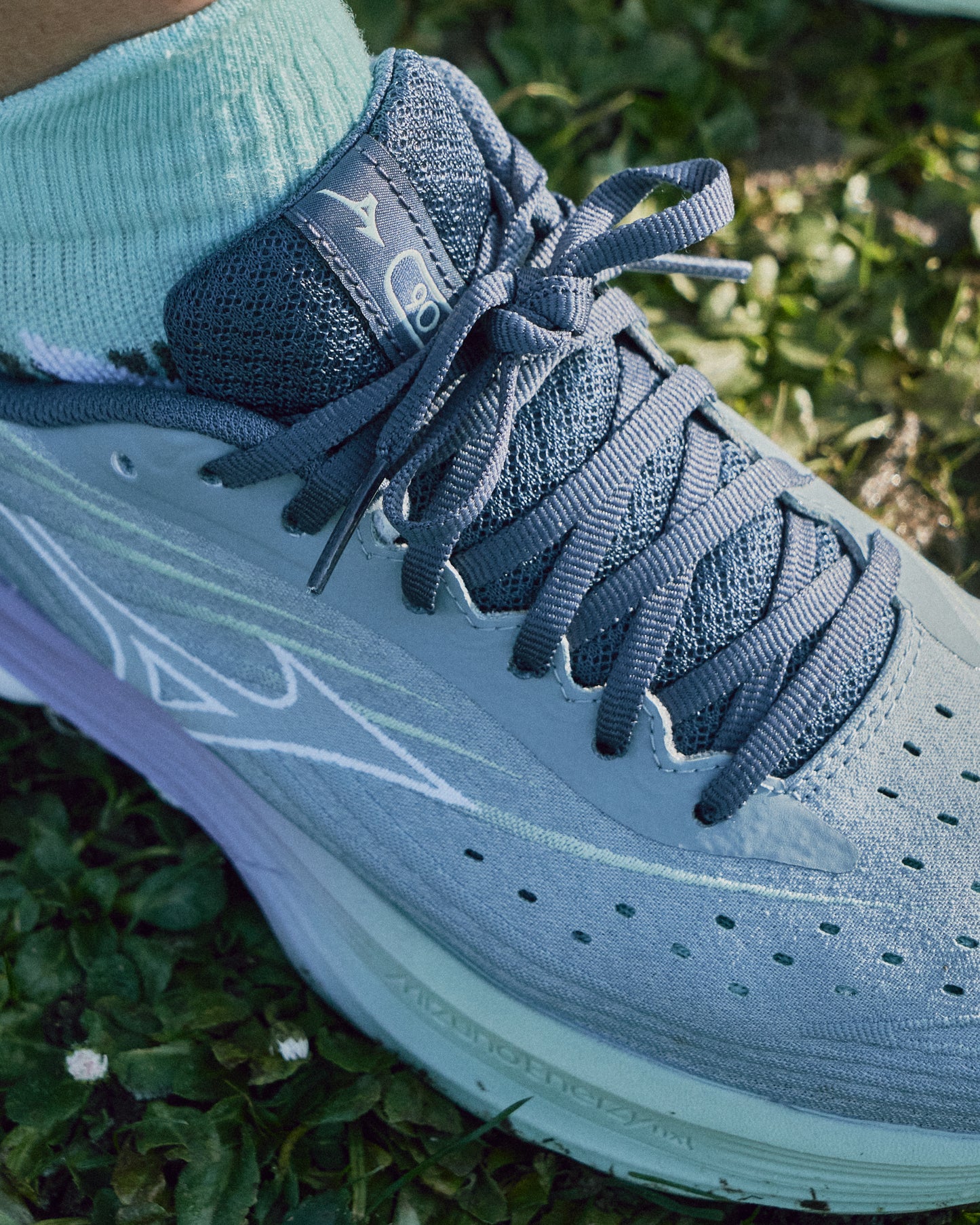 Adidași de alergare pentru femei Mizuno WAVE SKYRISE 6 J1GD2509 21