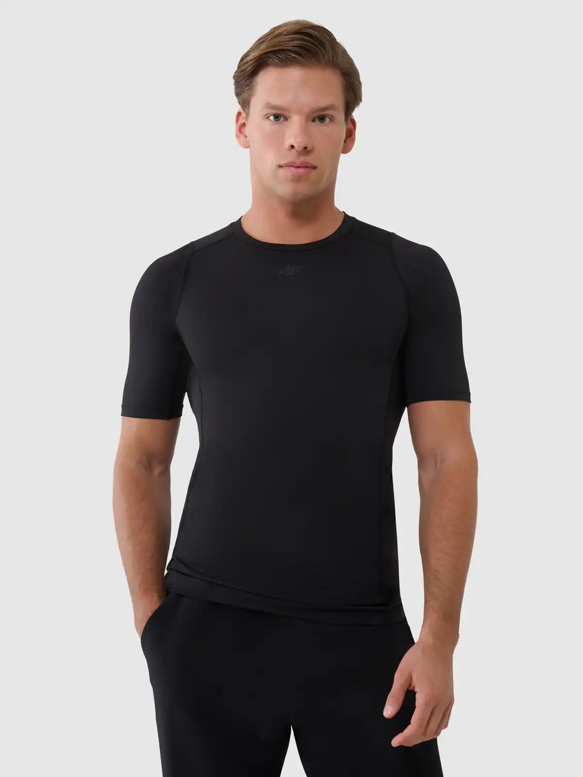 Мужская футболка для тренировок 4F M1218 4FWSS25TFTSM1218 Deep black