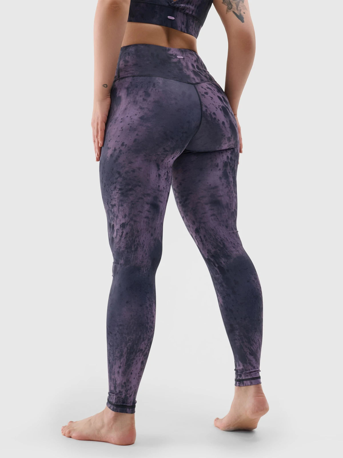 Legginși de yoga pentru femei 4F F236 4FWSS24TFTIF236 Brown allover