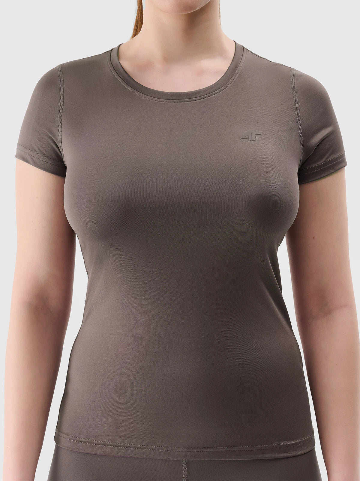 Женская футболка для фитнеса 4F F604 4FWSS24TFTSF604 Light brown