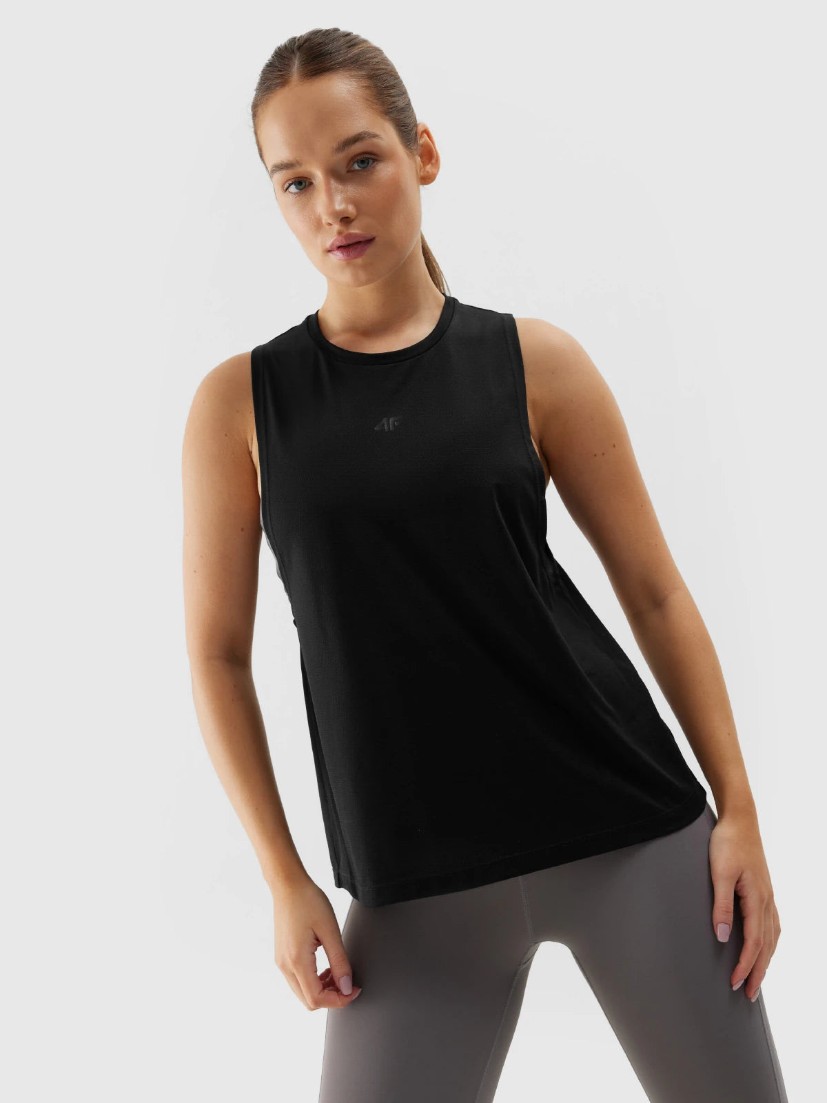 Maieu de fitness pentru femei 4F F710 4FWSS24TFTSF710 Black