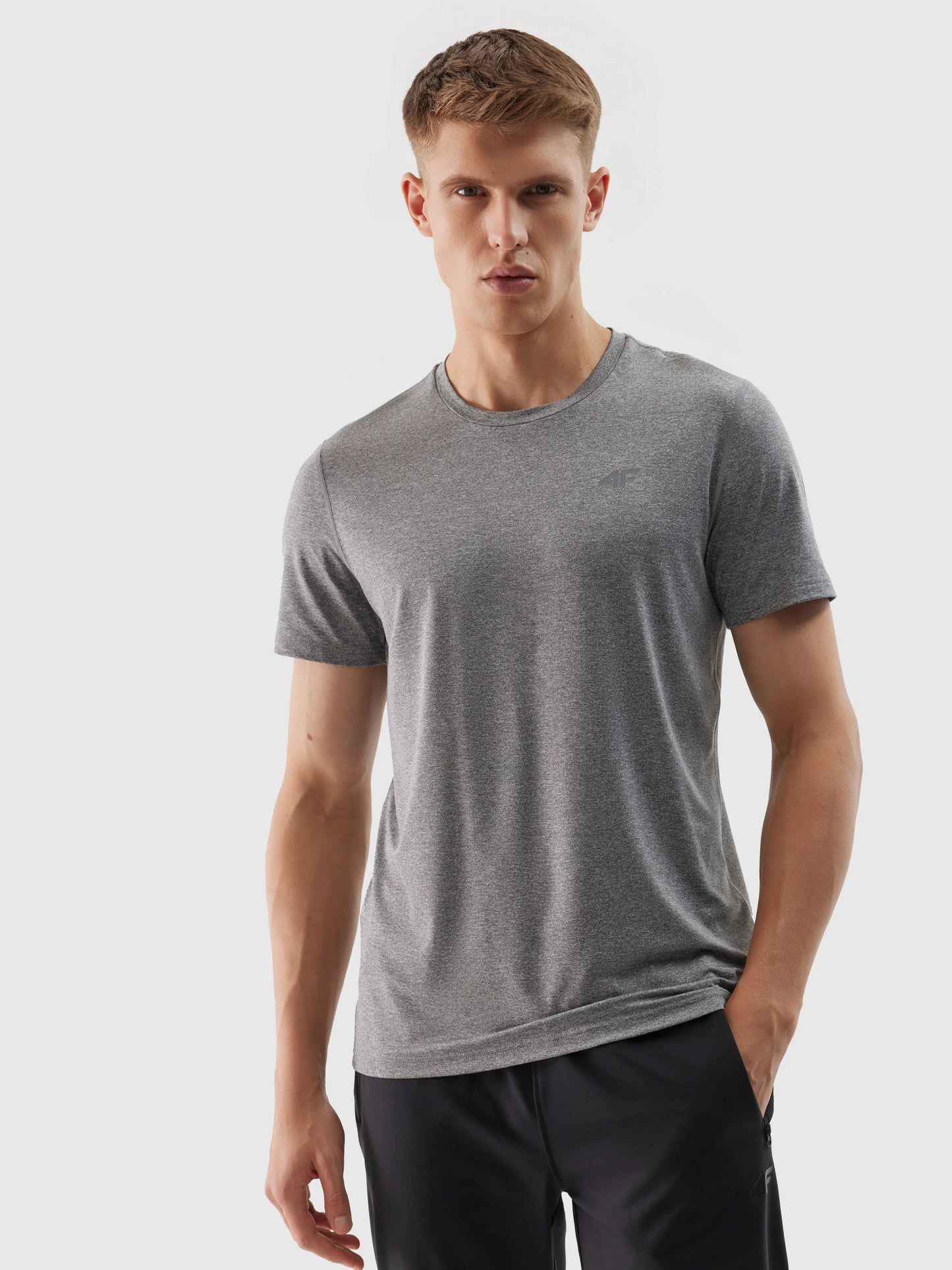 Мужская футболка для тренировок 4F M599 4FWSS24TFTSM599 Cool light grey