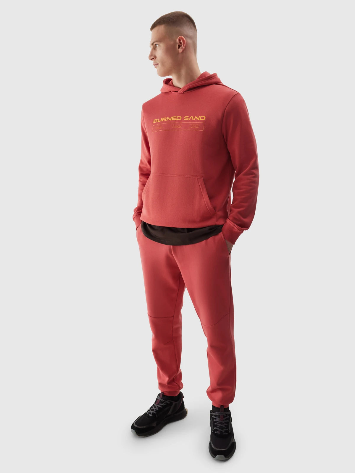 Joggeri de sport pentru bărbați 4F M648 4FWSS24TTROM648 Coral