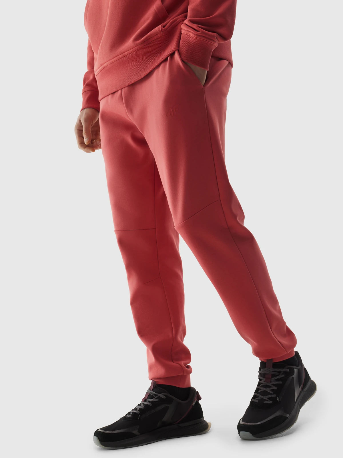 Joggeri de sport pentru bărbați 4F M648 4FWSS24TTROM648 Coral