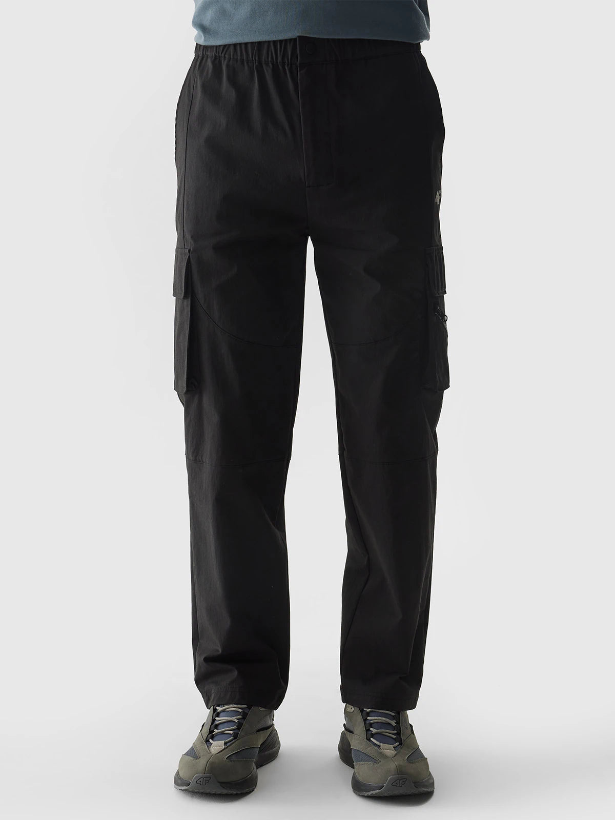 Мужские брюки карго casual 4F M654 4FWSS24TTROM654 Black