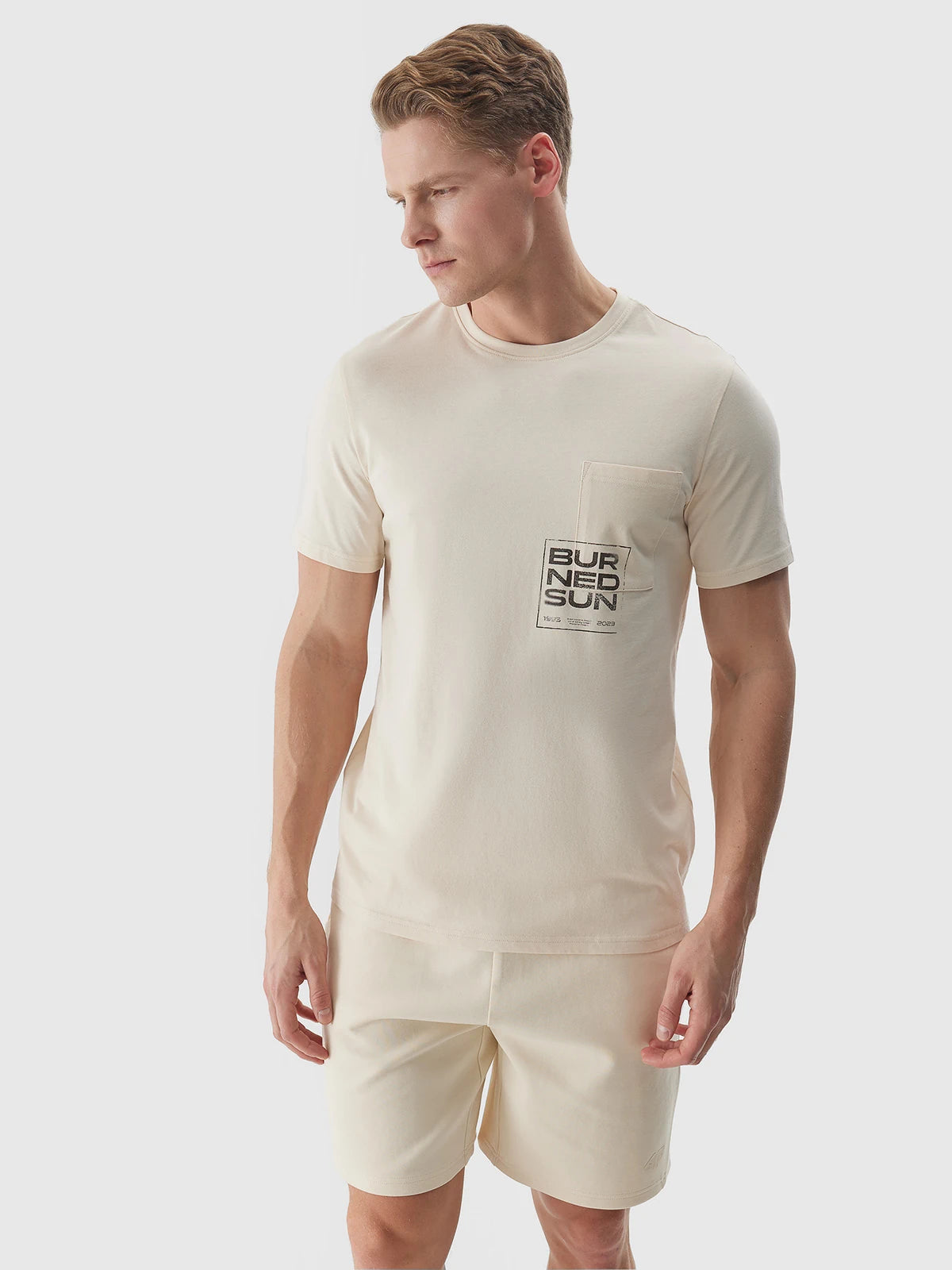 Мужская футболка casual 4F M1284 4FWSS24TTSHM1284 Beige