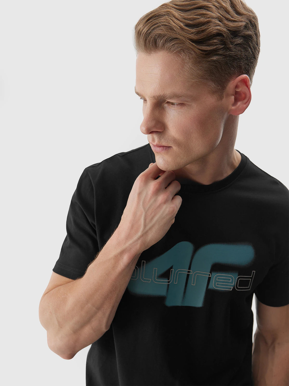 Tricou casual pentru bărbați 4F M1317 4FWSS24TTSHM1317 Black