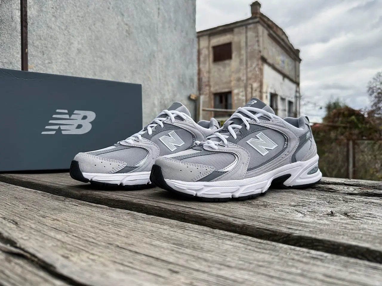 Adidași pentru bărbați New Balance lifestyle MR530CK