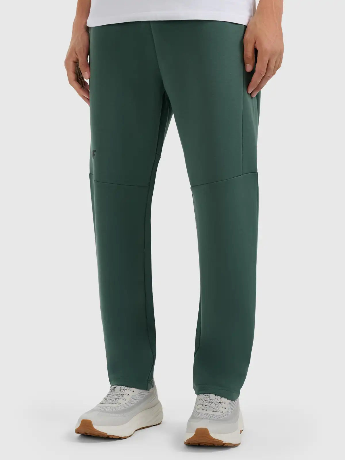 Joggeri pentru bărbați casual 4F M1194 4FWAW25TTROM1194 green