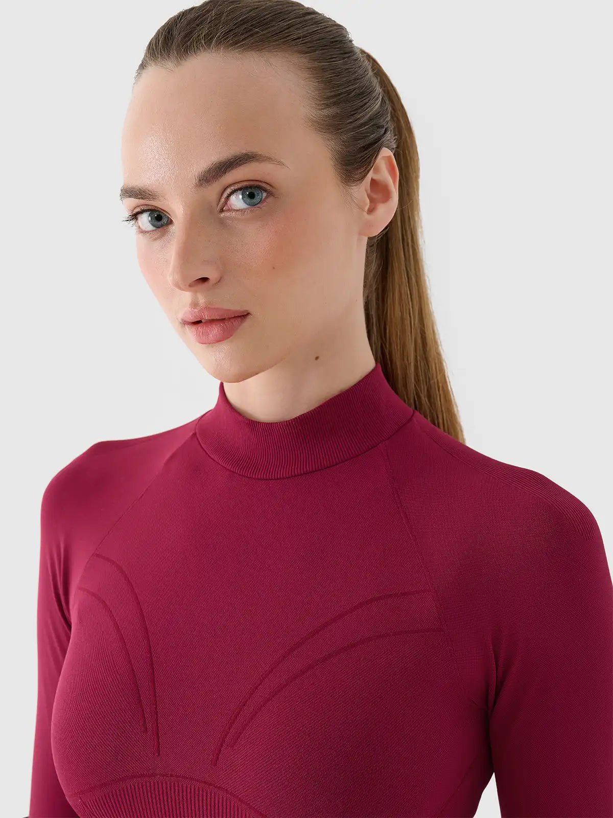 Longsleeve de antrenamente pentru femei 4F F483 4FRAW24TFLOF483 burgundy
