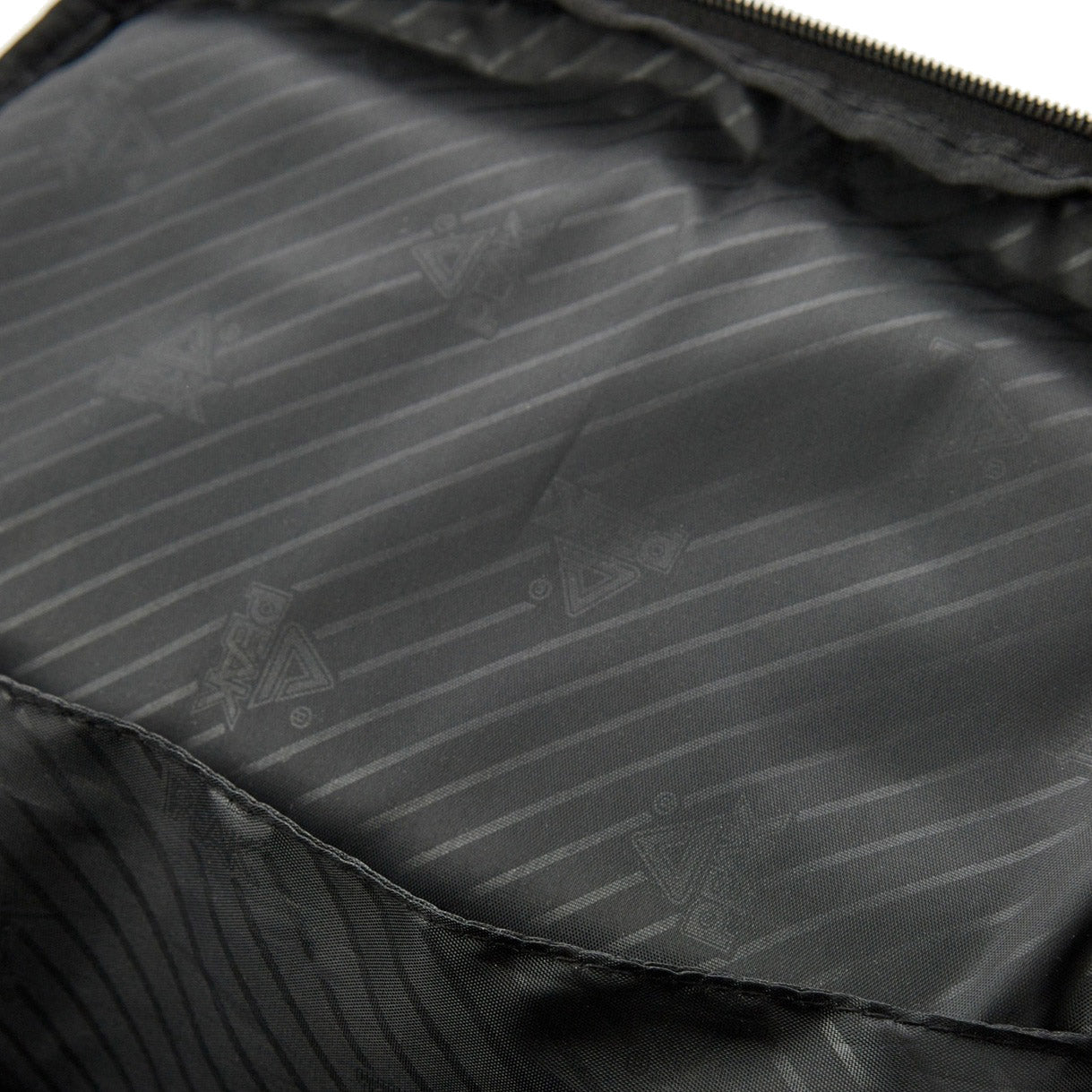 Рюкзак Peak B1253050 black