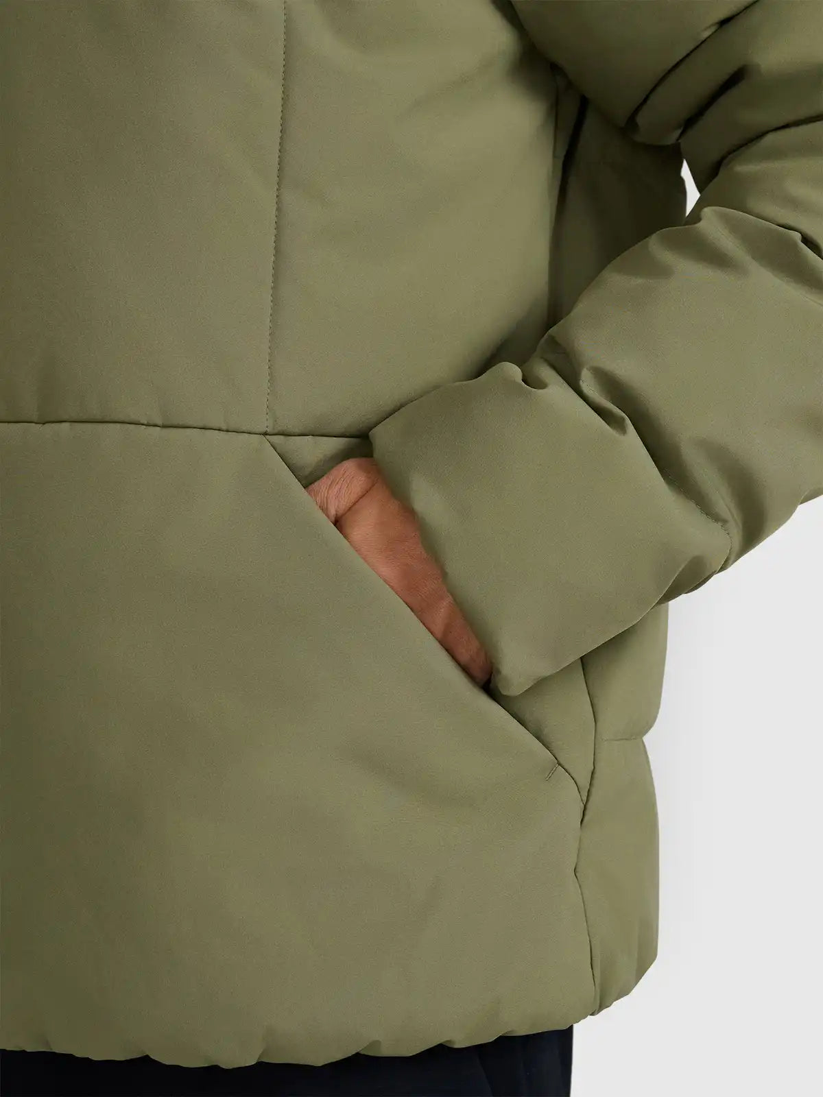 Jacheta de puf pentru bărbați cu glugă 4F M0710 4FWAW25TDJAM0710 khaki