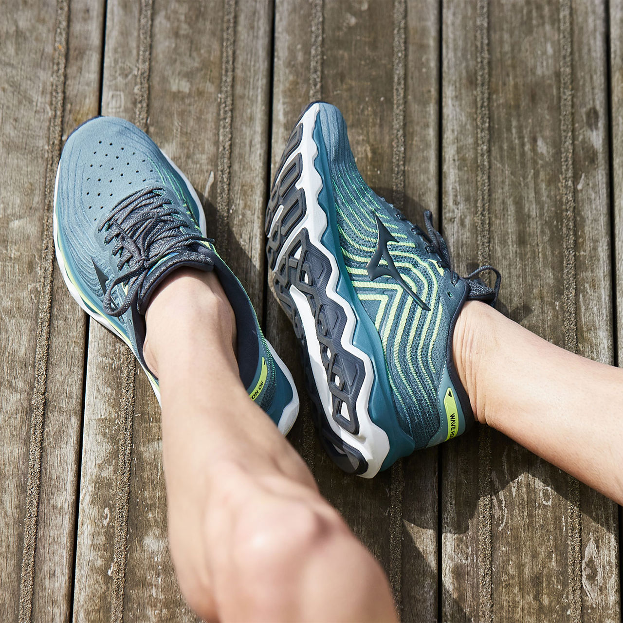 Кроссовки мужские для бега Mizuno wave horizon 6 j1gc2226 15