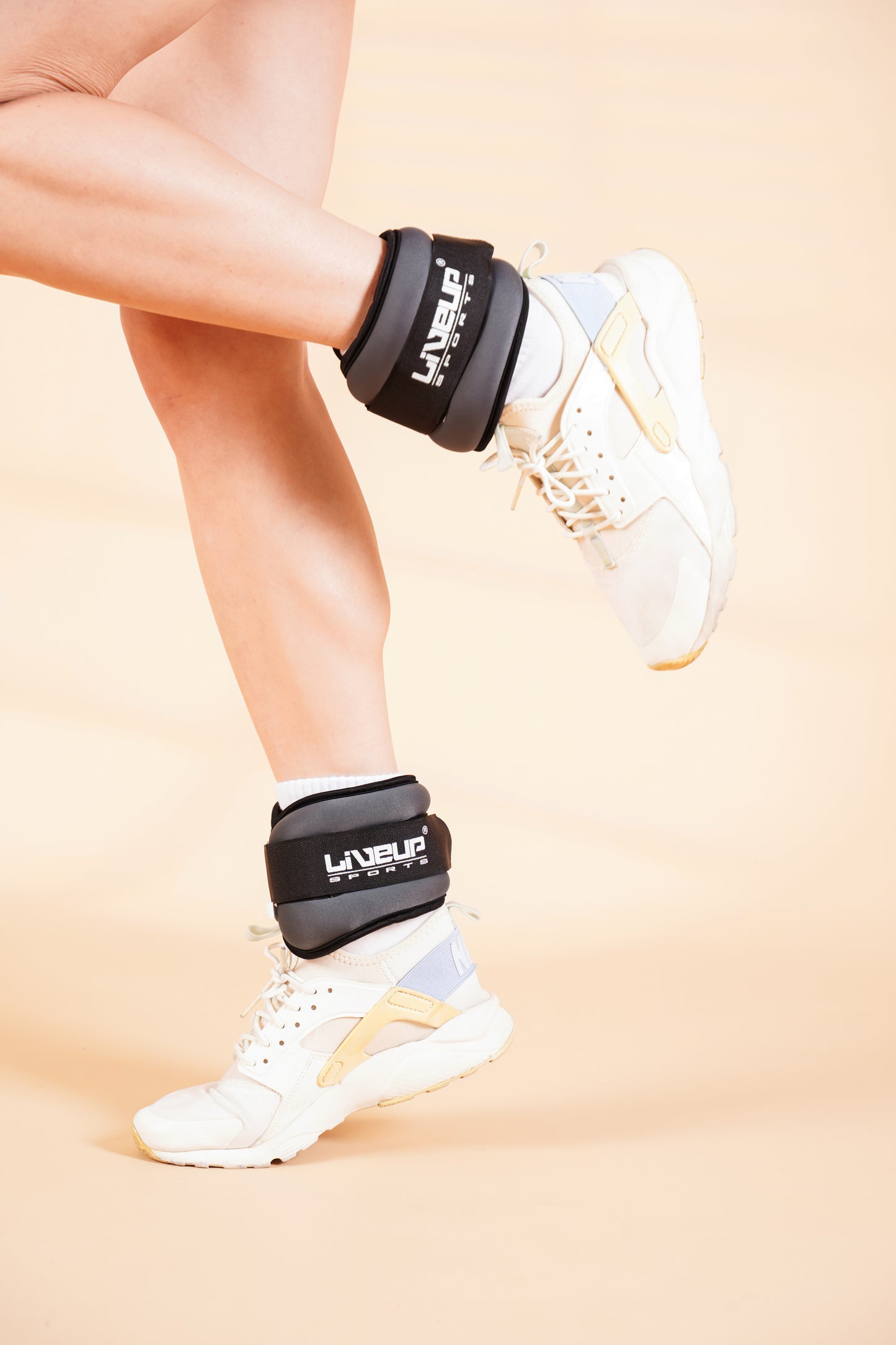 Утяжелители Wrist Ankle Weight 0.5x2 LiveUp LS3049