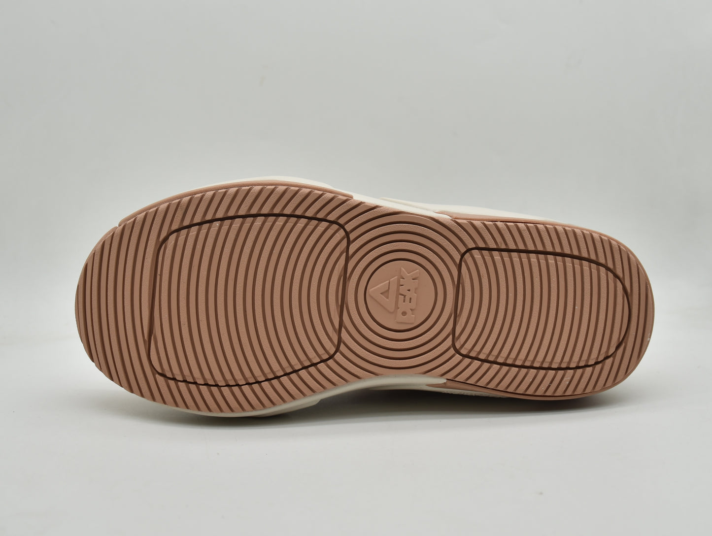 Кроссовки женские Peak Casual ET44538M off-white/coffee