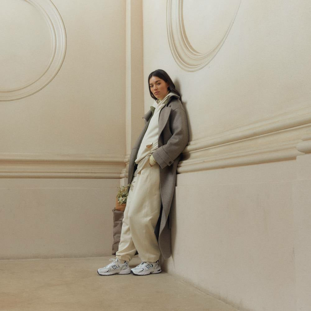 Adidași pentru femei New Balance lifestyle MR530SG