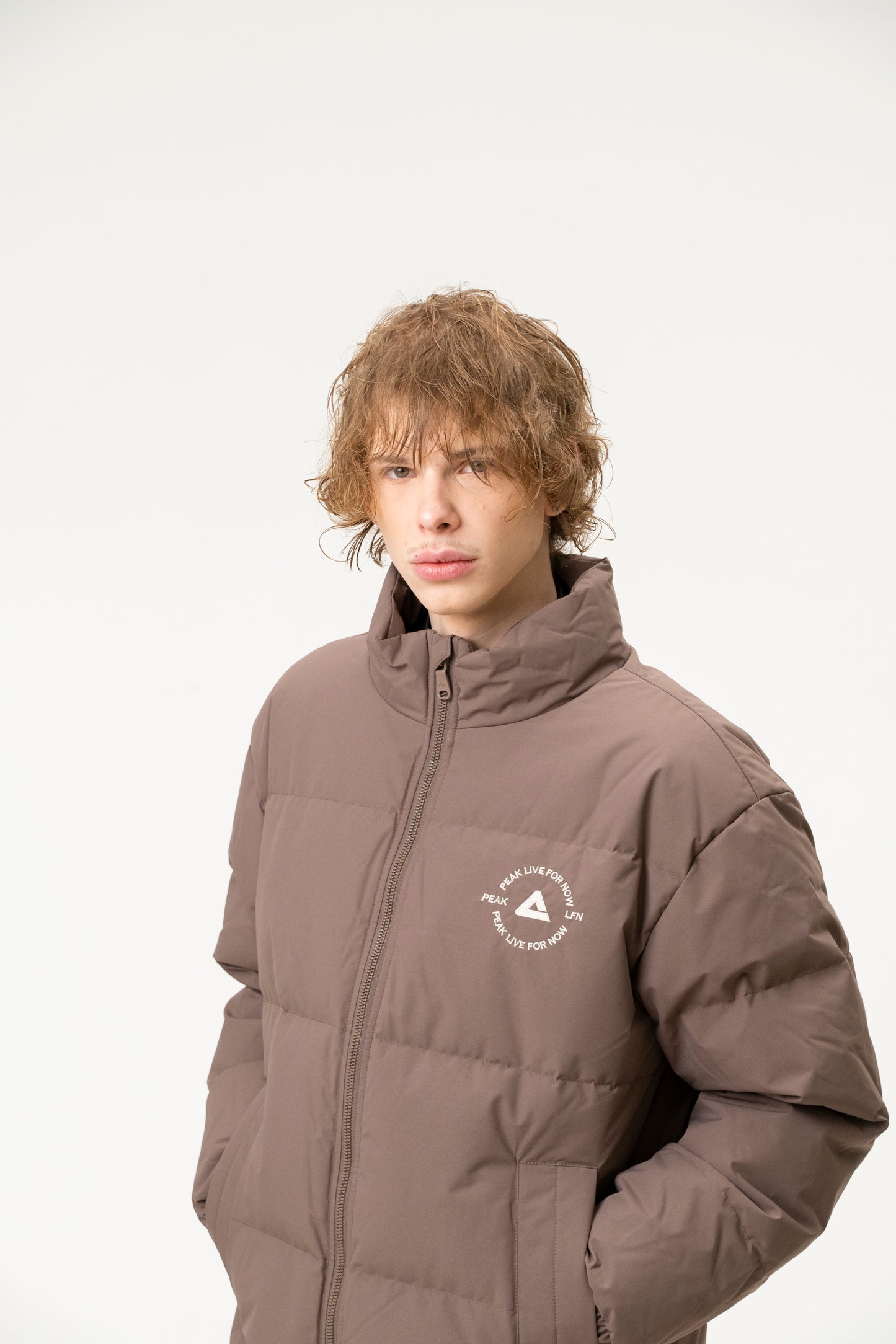 Jachetă de puf pentru bărbați Peak FW5244191 brown