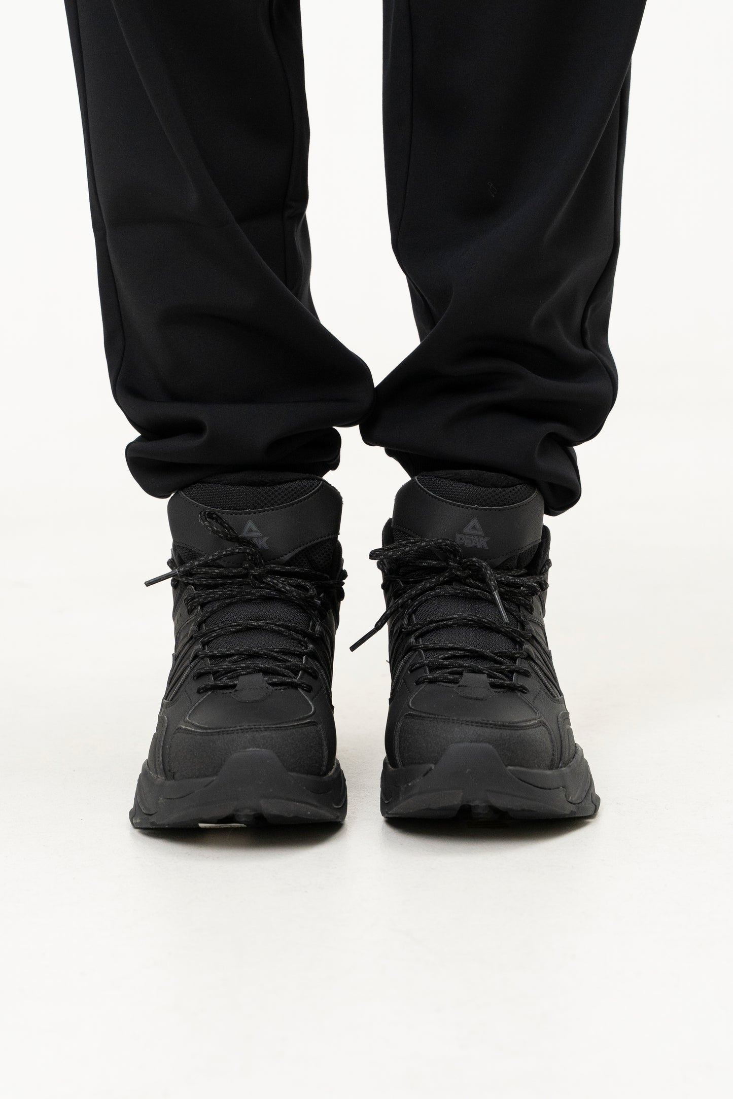 Кроссовки мужские Peak Casual ET44437M black