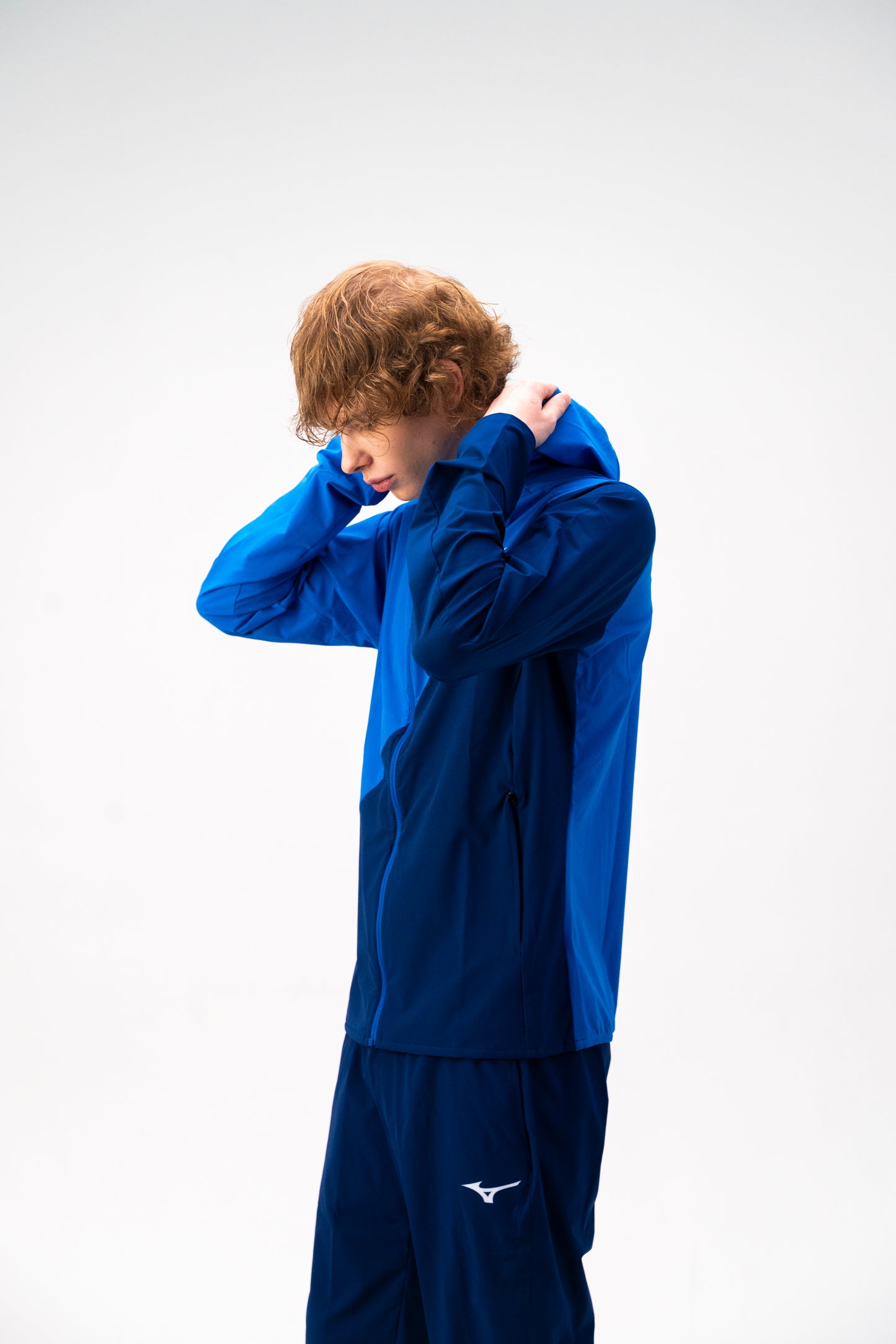 Мужская теннисная куртка Mizuno Mugen Hooded Jacket 62GEB501 16