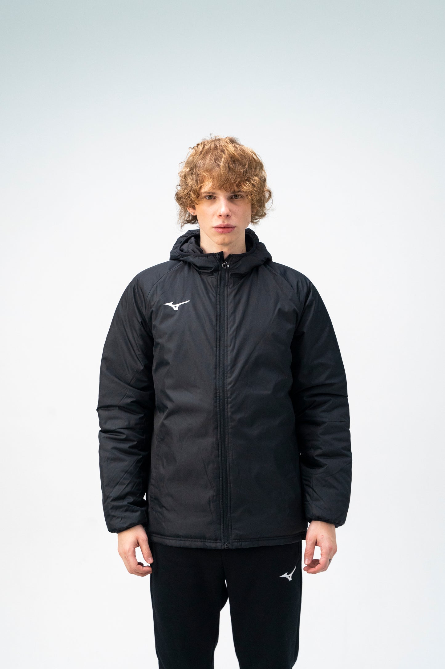 Утепленная куртка Mizuno Club Jacket M(M) 32fe9a07 09