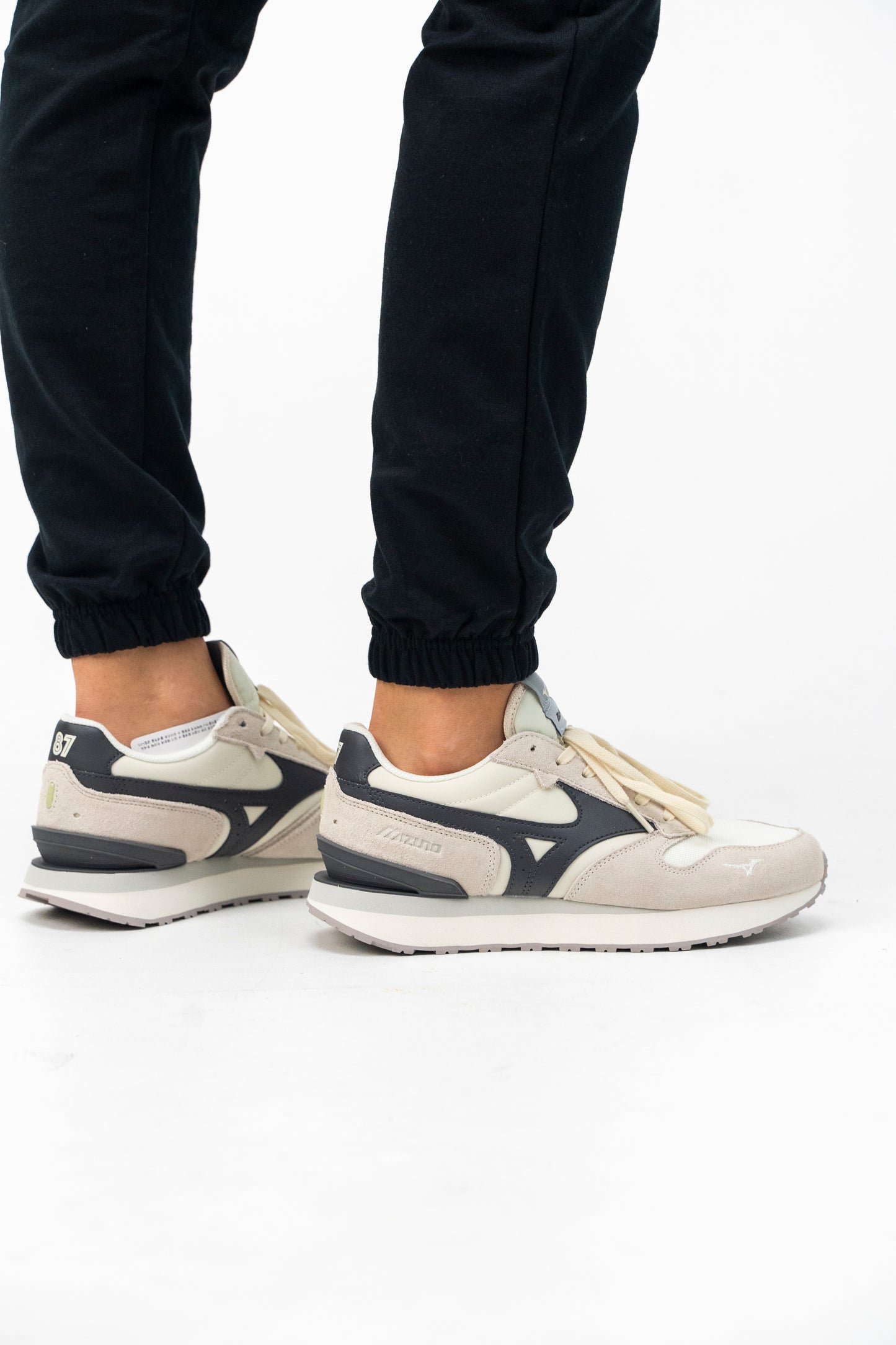 Кроссовки женские casual Mizuno RB87 D1GA2352 16