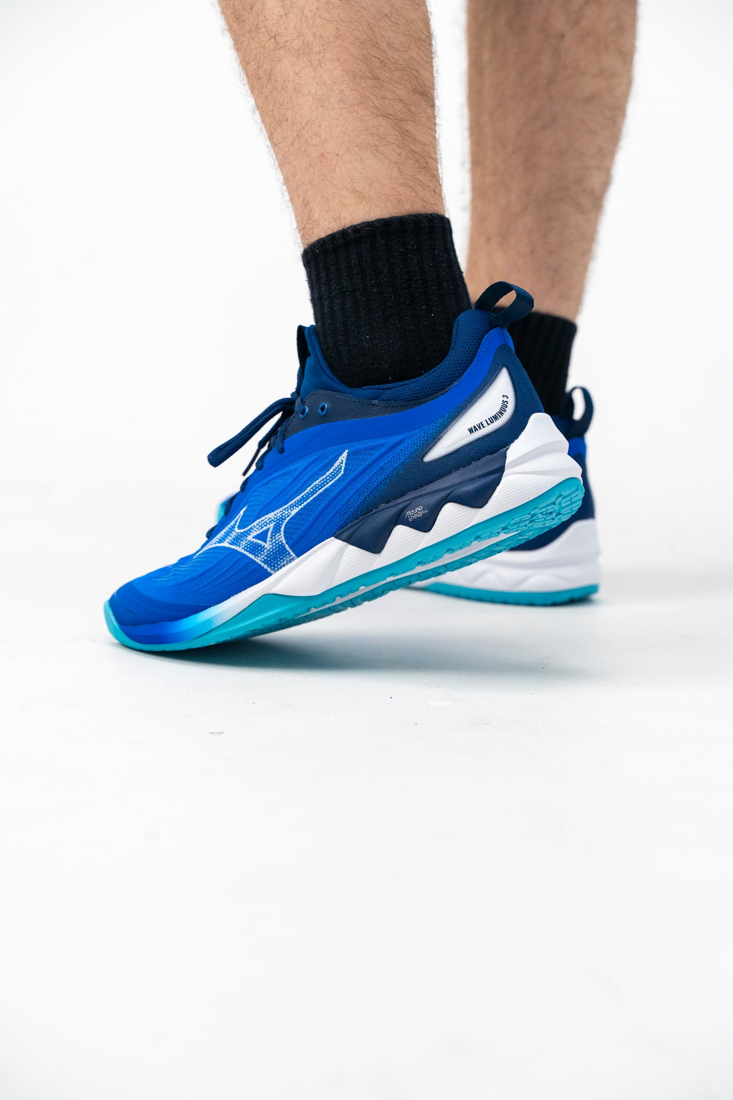 Кроссовки мужские для волейбола Mizuno WAVE LUMINOUS 3 V1GA2420