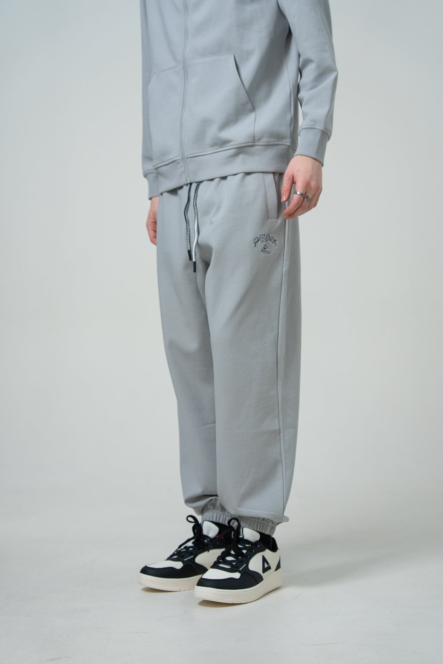 Adidași pentru bărbați Peak Casual Retro Board EXT53527D black/white