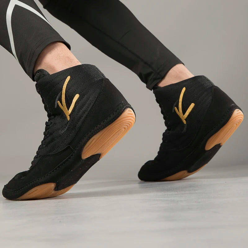 Pantofi de lupte pentru bărbați wrestling shoes-black GWL-WRES 611