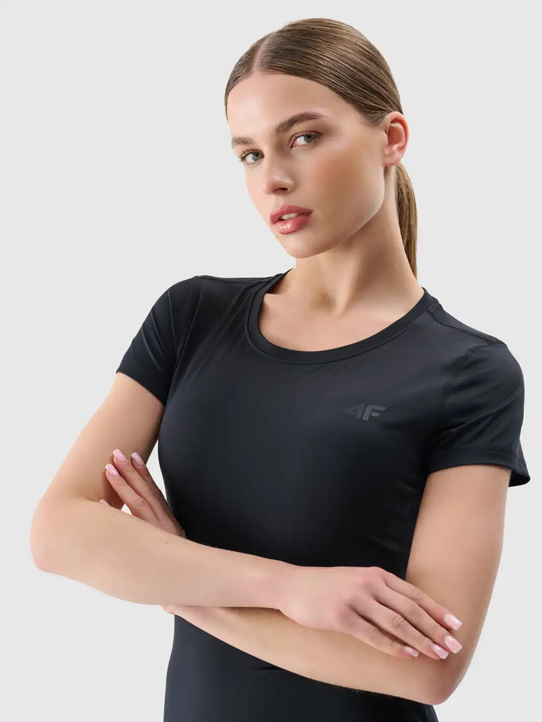 Женская футболка для фитнеса 4F F1235 4FRSS25TFTSF1235 Deep black
