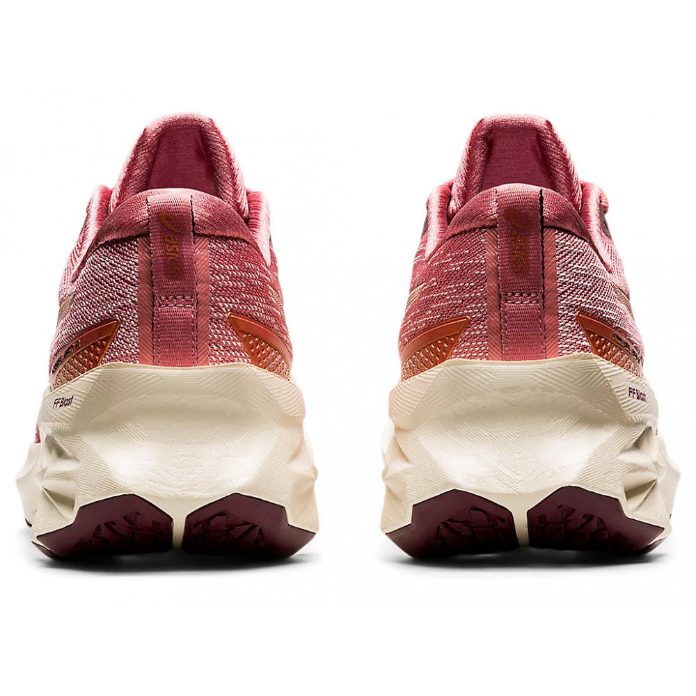 Кроссовки для бега asics novablast 2