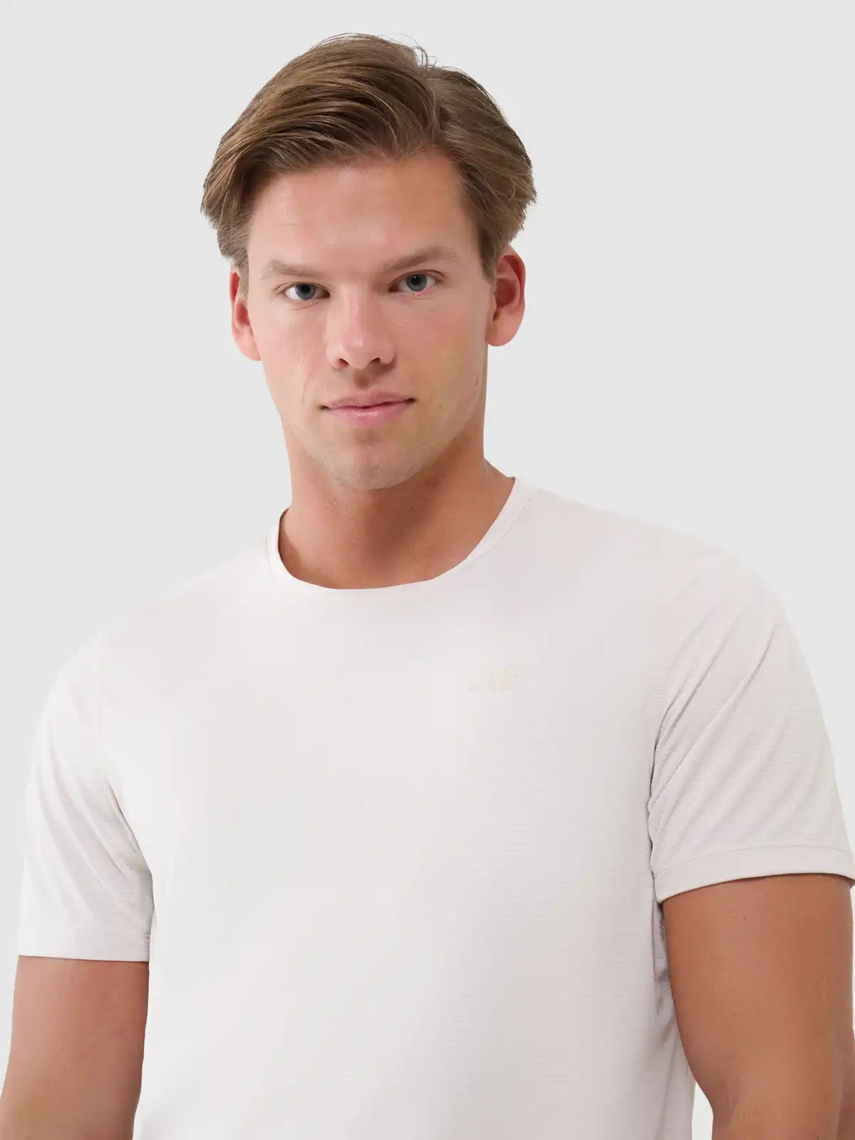 Tricou de antrenament pentru bărbați 4F M1215 4FWSS25TFTSM1215 Creme