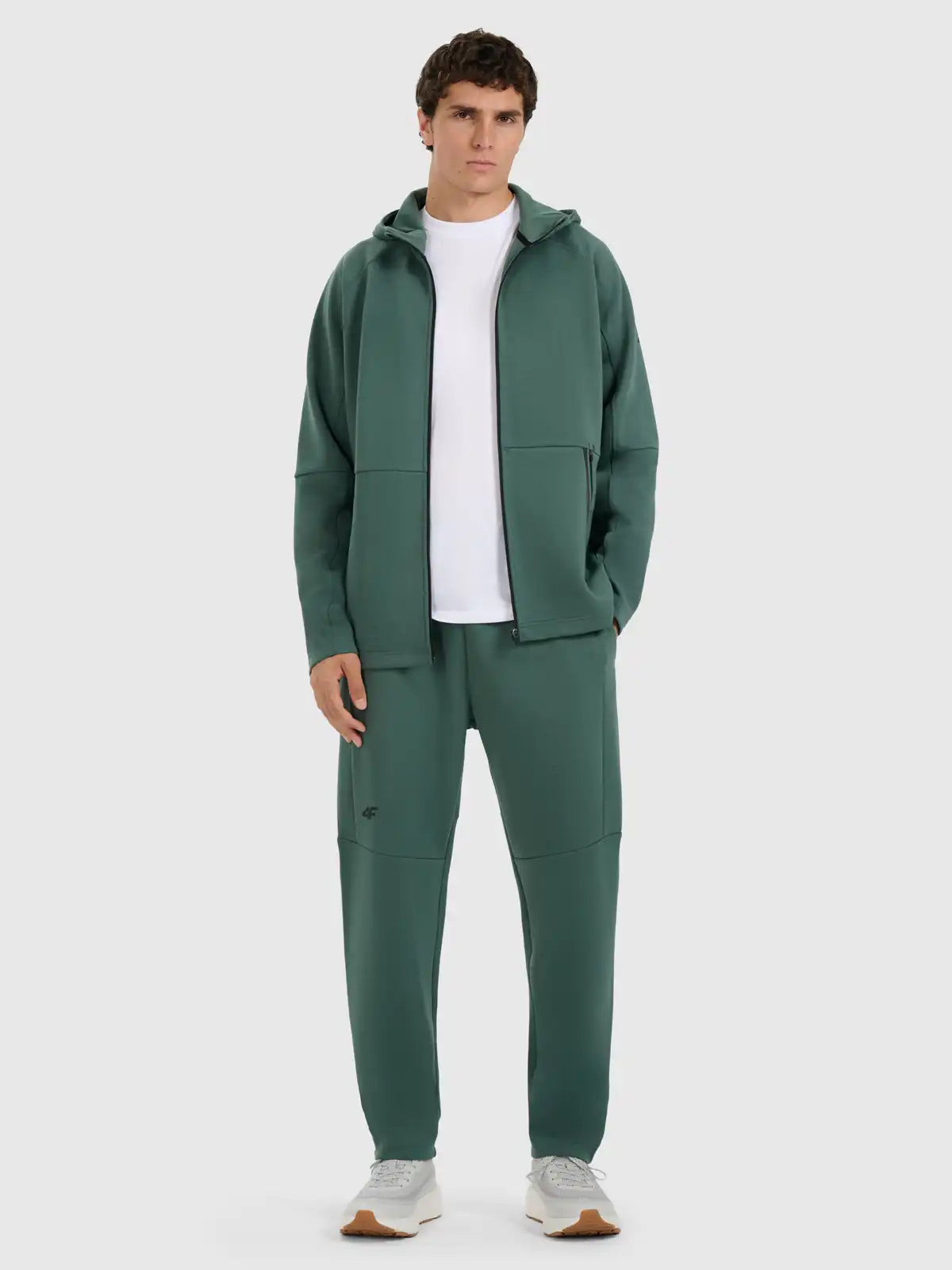 Joggeri pentru bărbați casual 4F M1194 4FWAW25TTROM1194 green