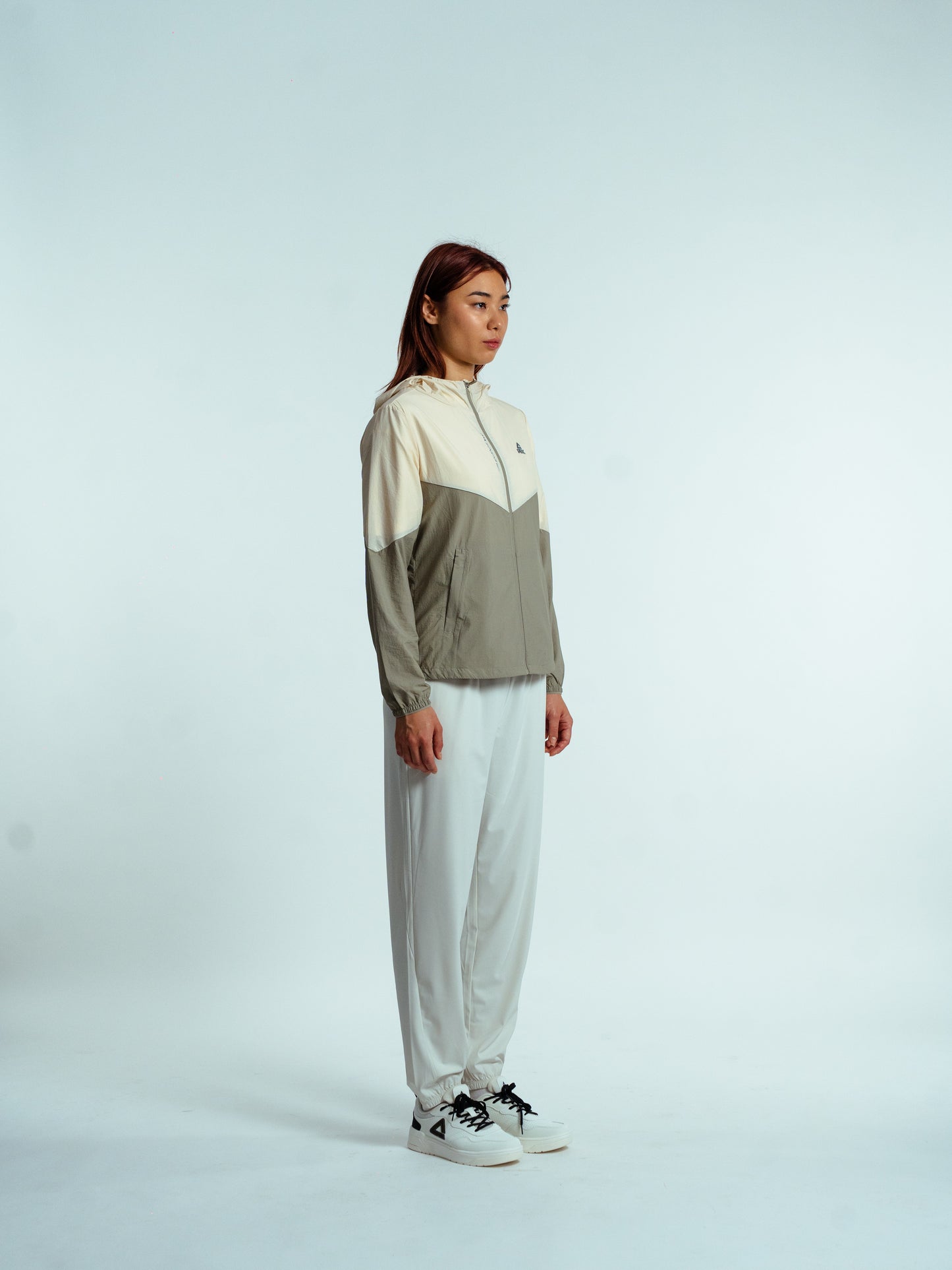 Женская куртка для бега Peak FW2252192 grey olive