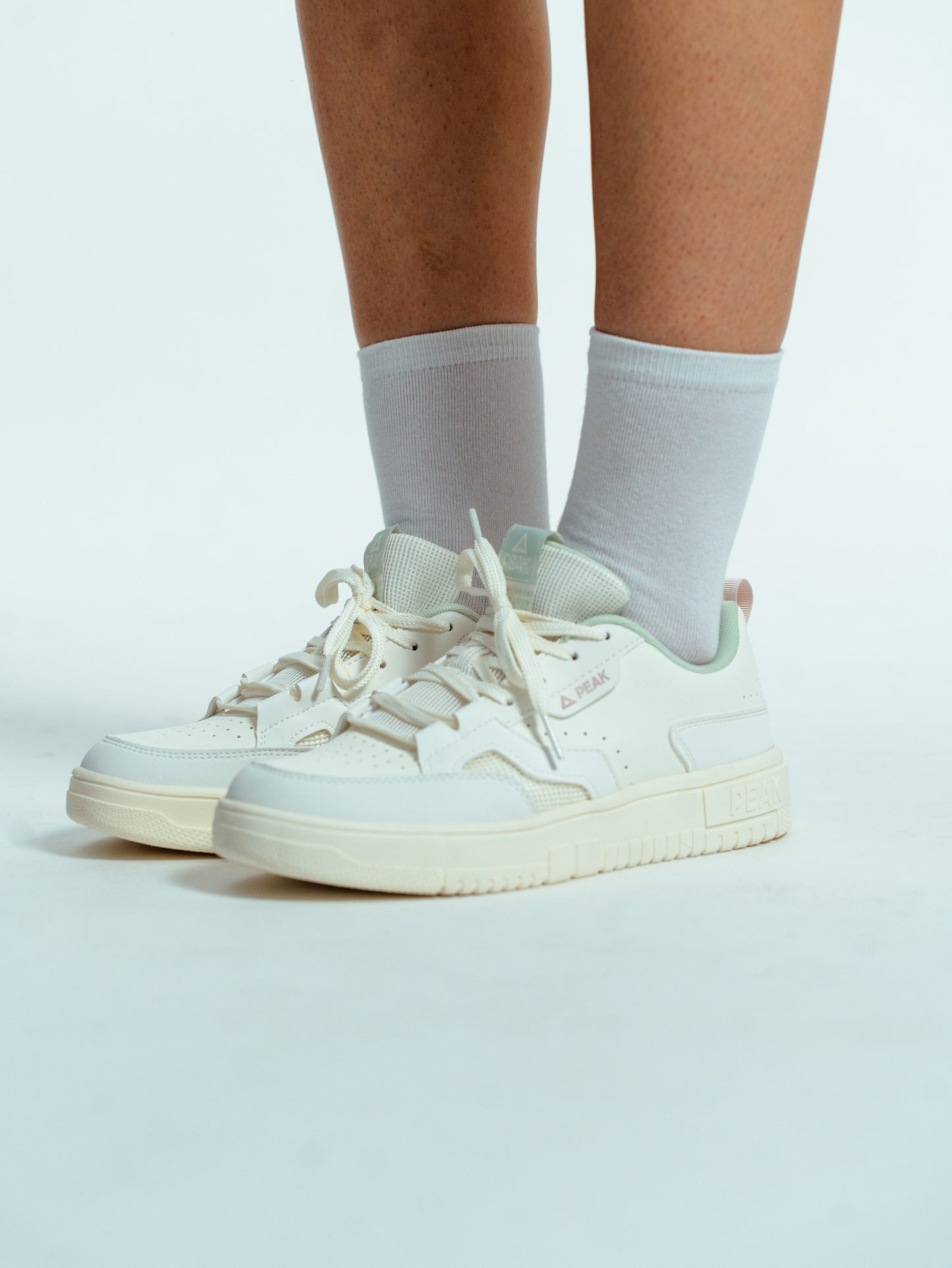 Кроссовки женские Peak Casual EX252348B white/green