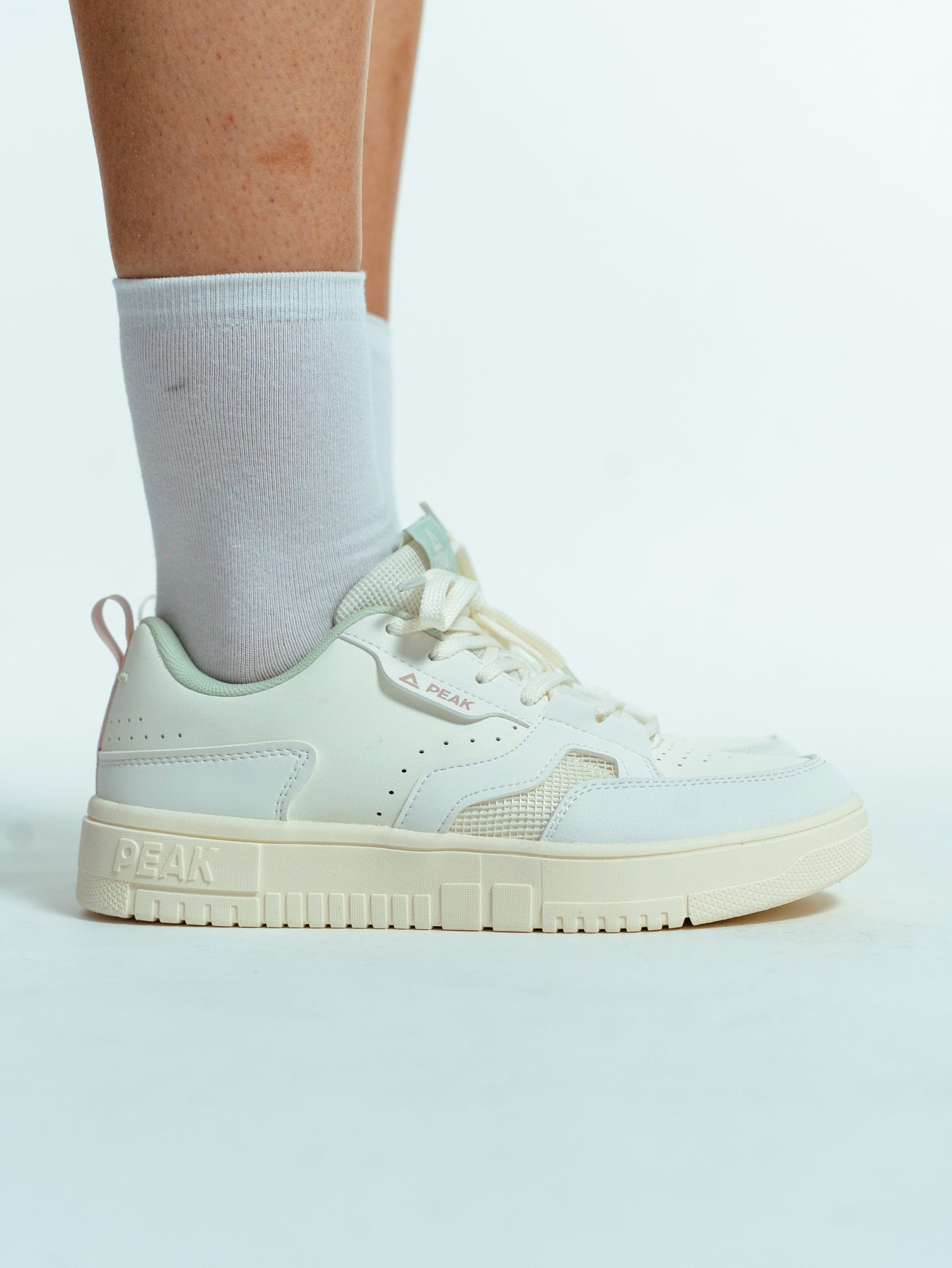 Кроссовки женские Peak Casual EX252348B white/green