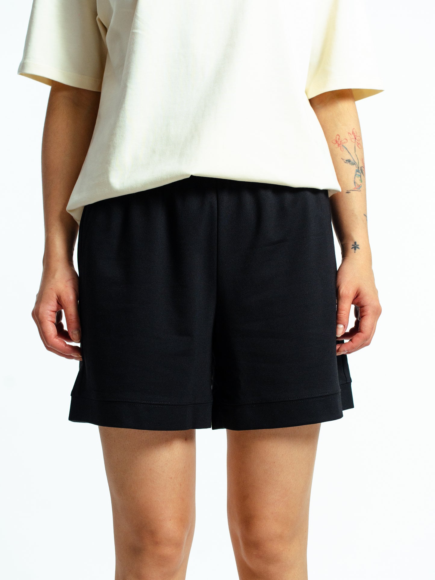 Женские шорты casual Peak FW3252312 black