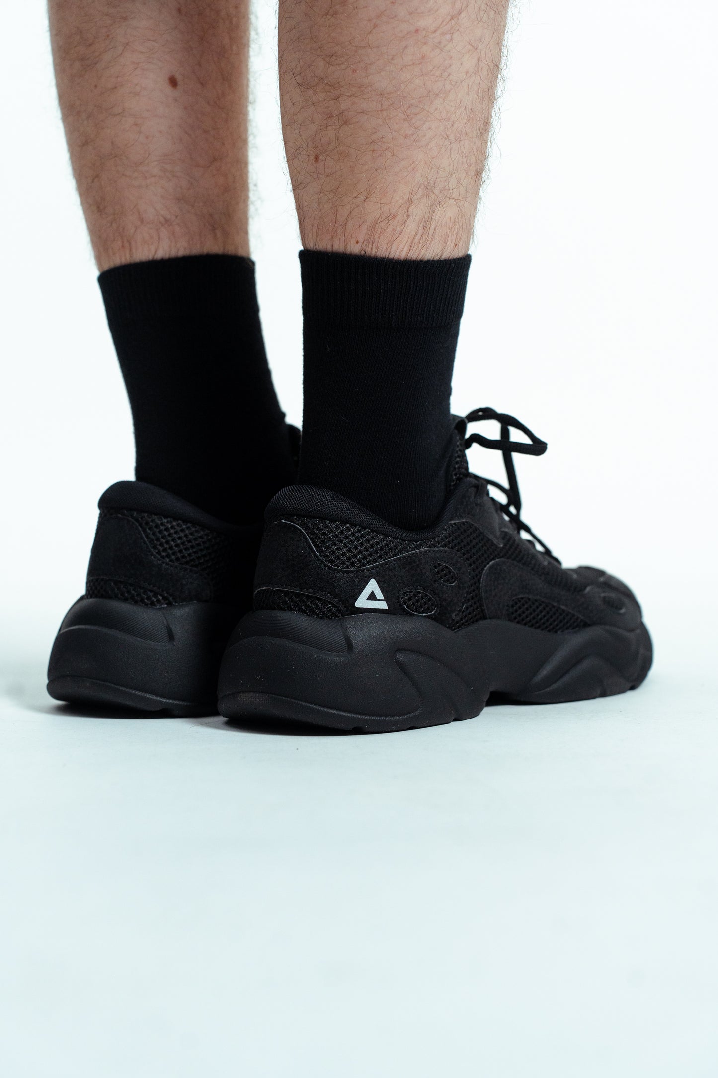 Кроссовки мужские Peak Casual EX252351E all black