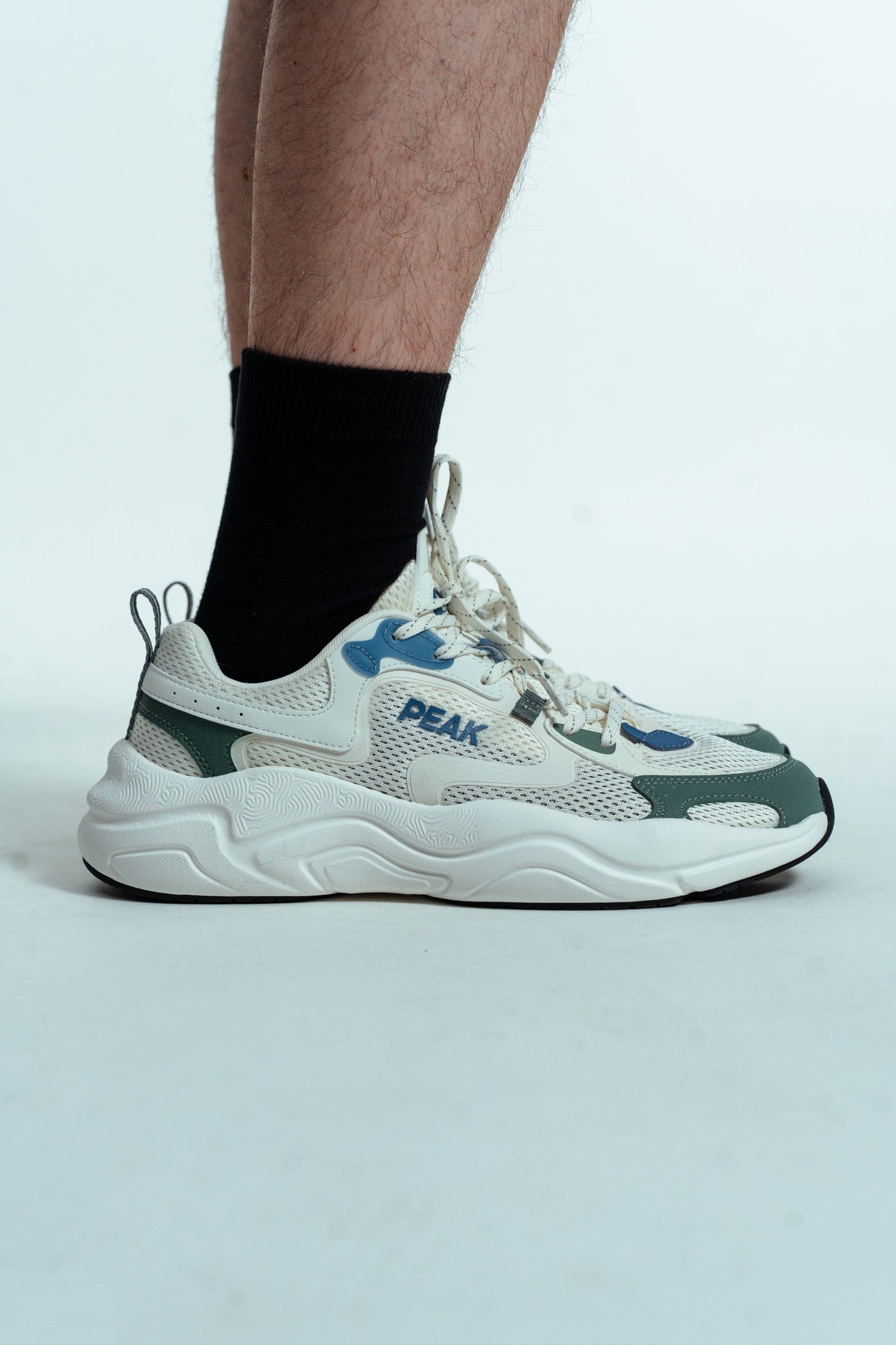 Кроссовки мужские Peak Casual EXT52417E white/green
