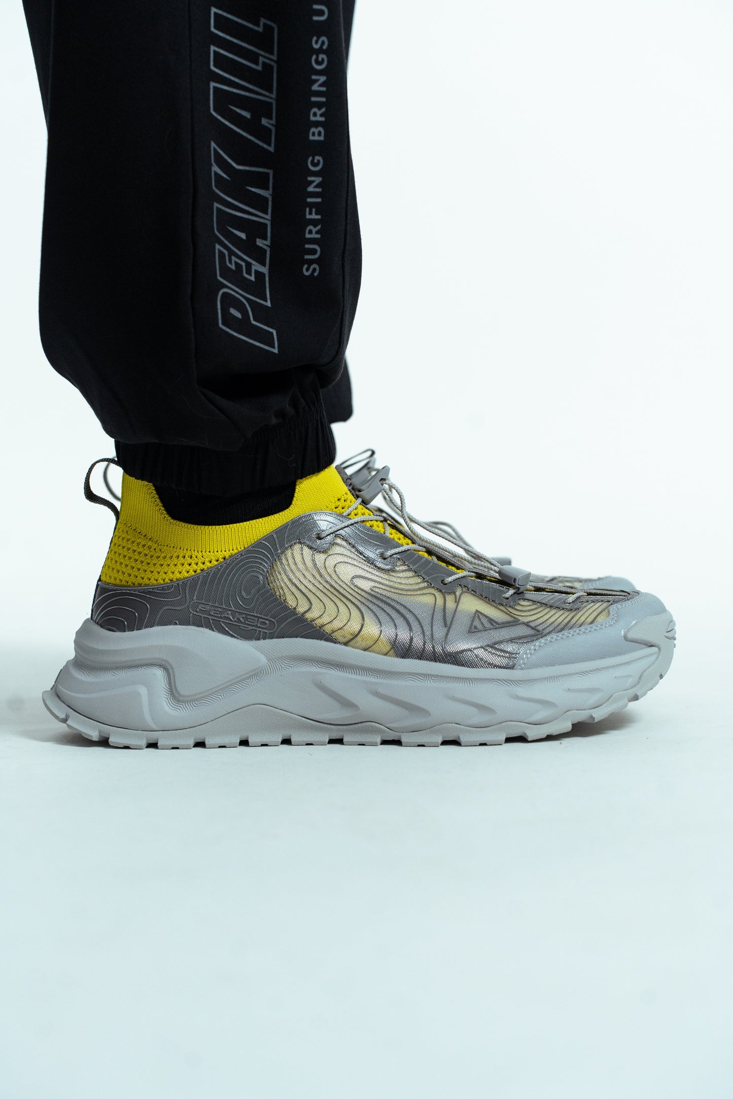 Кроссовки мужские Peak Casual EXT52501G ice grey