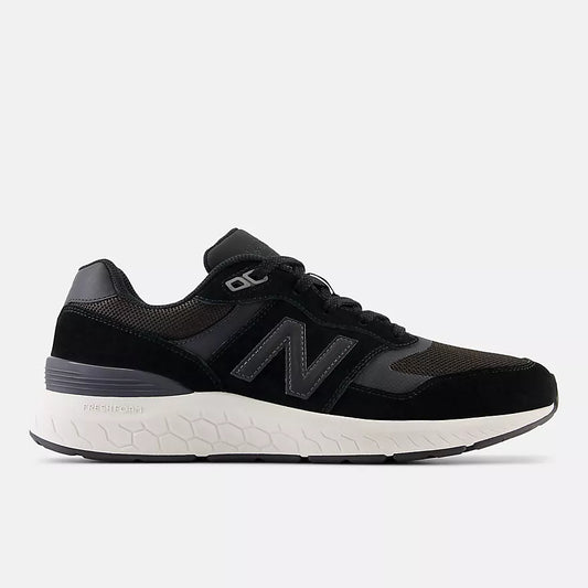 Кроссовки мужские New Balance casual MW880BK6