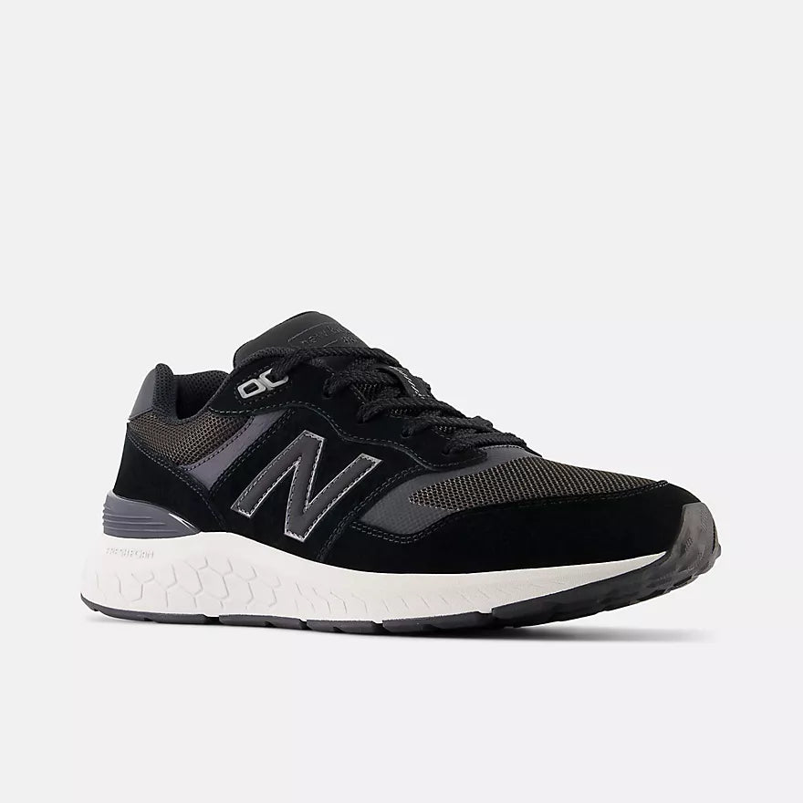 Кроссовки мужские New Balance casual MW880BK6