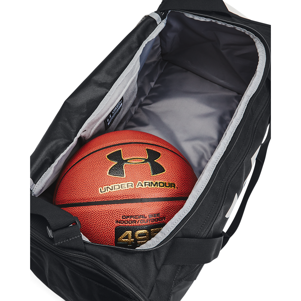 Сумка Under Armour undeniable 5.0 duffle sm-blk,osfm 1369222-001