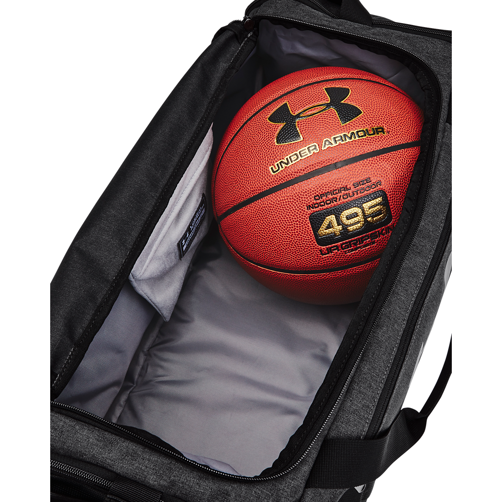 Сумка Under Armour undeniable 5.0 duffle sm-blk,osfm 1369222-002