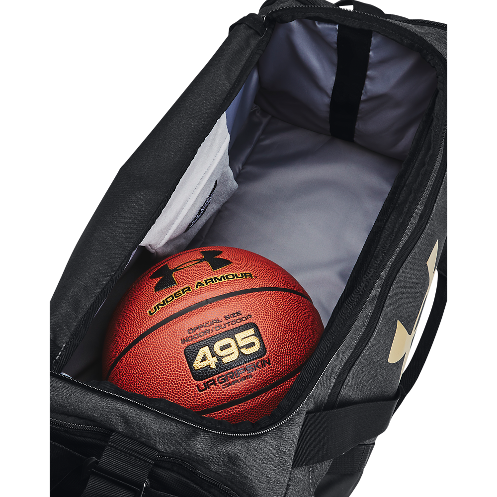 Сумка Under Armour undeniable 5.0 Duffle sm-blk,osfm 1369223-001