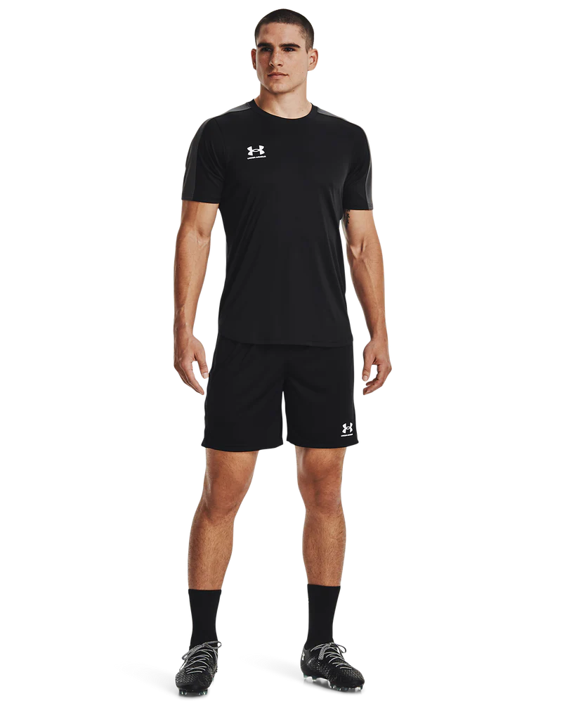 Pantaloni scurți de fotbal pentru bărbați Under Armour Challenger Core 1372691-001